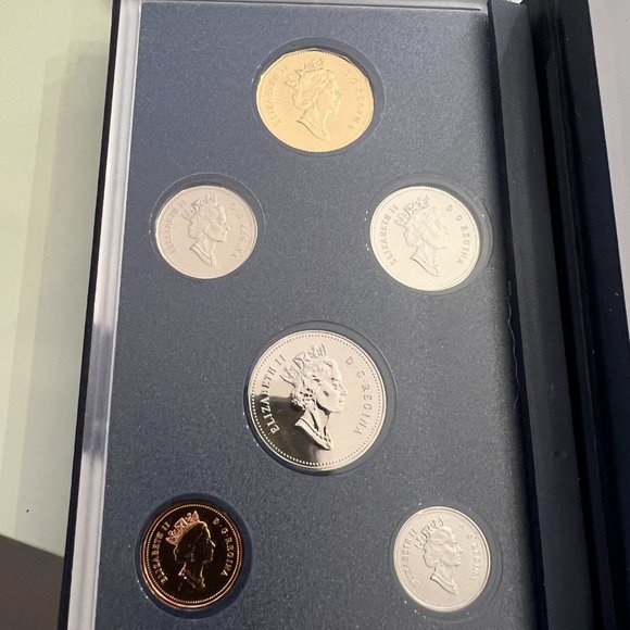 1994 Canada Specimen Coin Set! - Picture 5 of 9